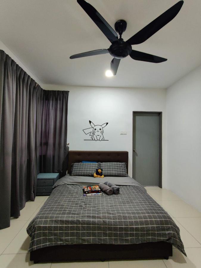 Kt's Homestay- Corner Unit - Manhattan Water Park- Station 18 * Ipoh