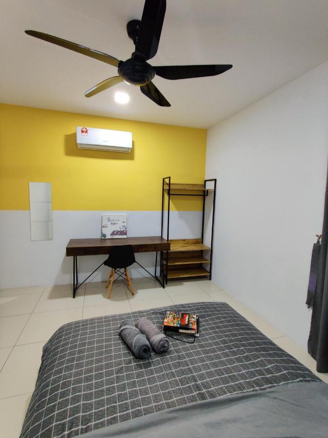 Apartment Kt's Homestay- Corner Unit - Manhattan Water Park- Station 18 *