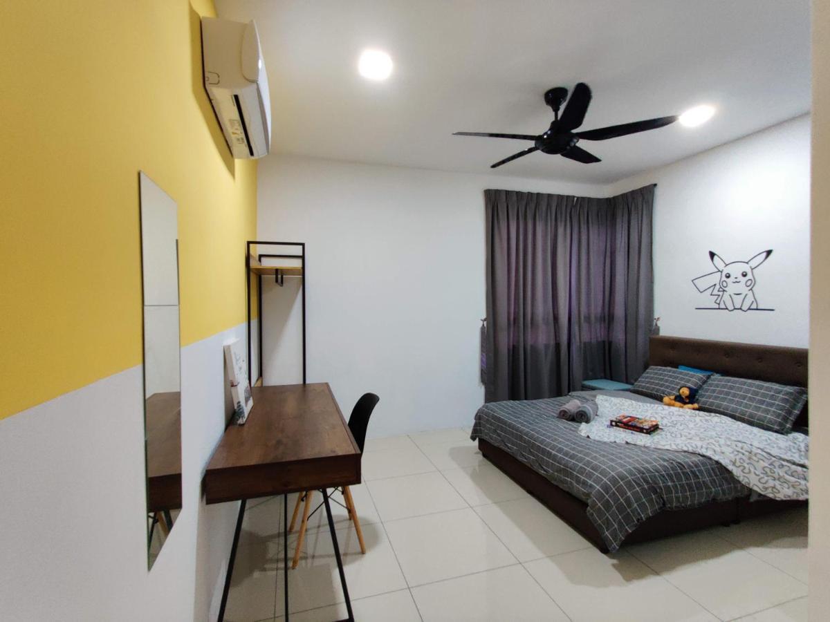 Apartment Kt's Homestay- Corner Unit - Manhattan Water Park- Station 18