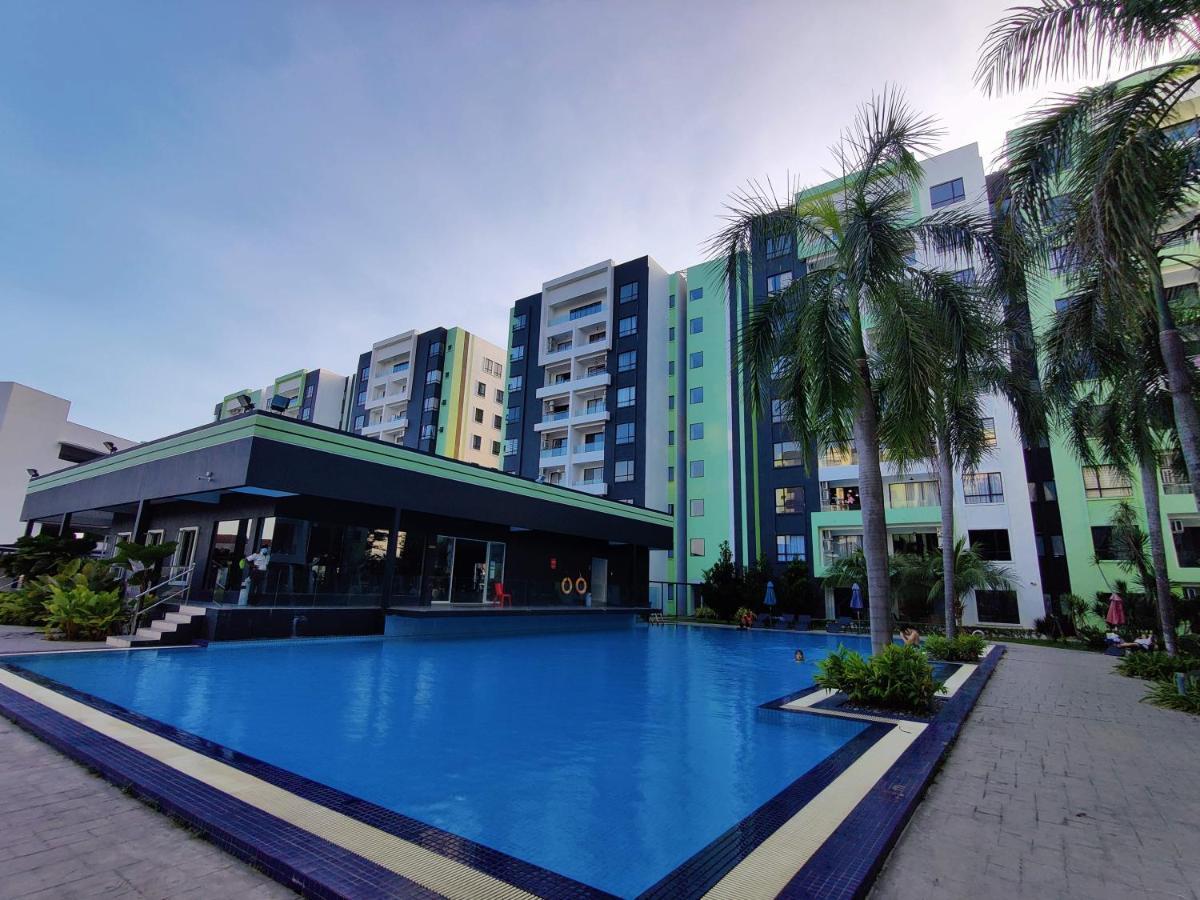 Apartment Kt's Homestay- Corner Unit - Manhattan Water Park- Station 18 Ipoh