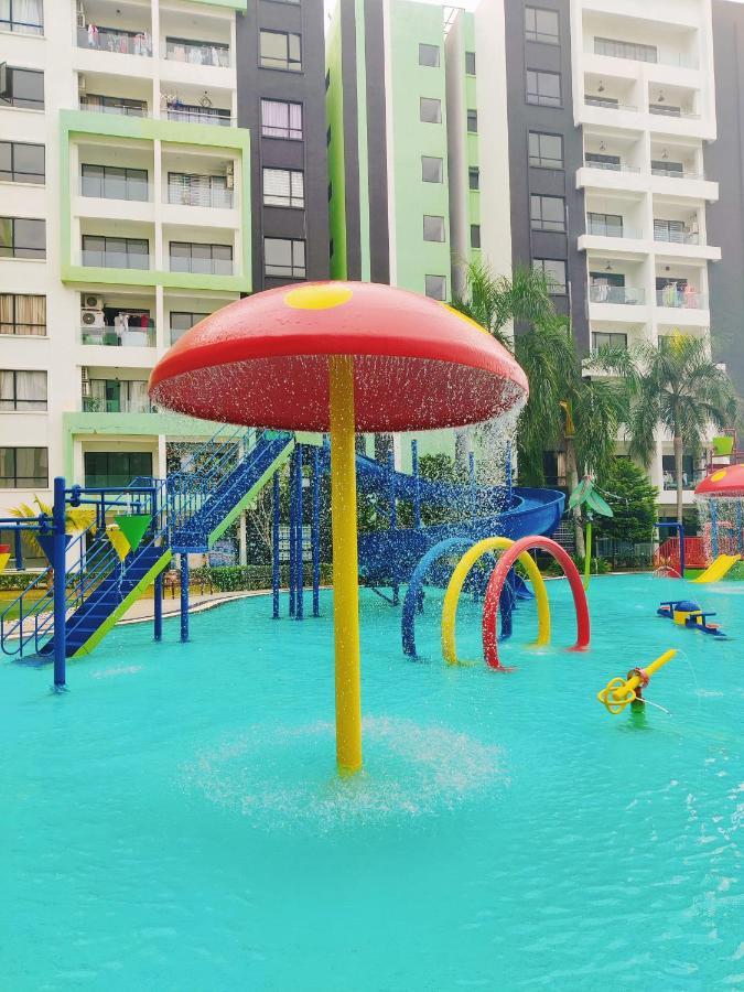 Apartment Kt's Homestay- Corner Unit - Manhattan Water Park- Station 18