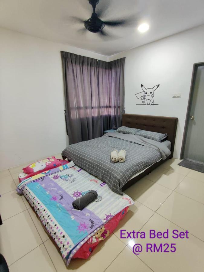 Apartment Kt's Homestay- Corner Unit - Manhattan Water Park- Station 18